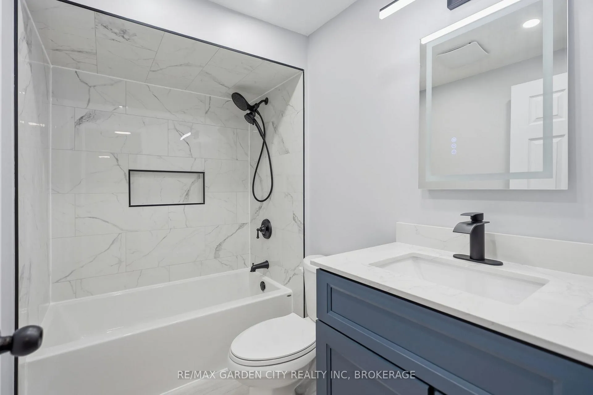 Photo 14 of Unit 29, 2 Weiden Street, St. Catharines, Bunting/Linwell — HOMEH