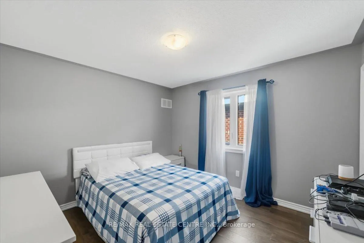 Photo 33 of 362 Van Dusen Avenue, Southgate — HOMEH