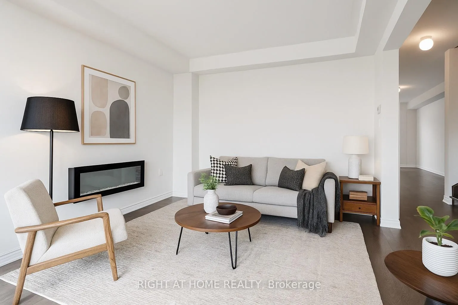 Photo 9 of 10173 Huntington Road, Vaughan, Kleinburg — HOMEH