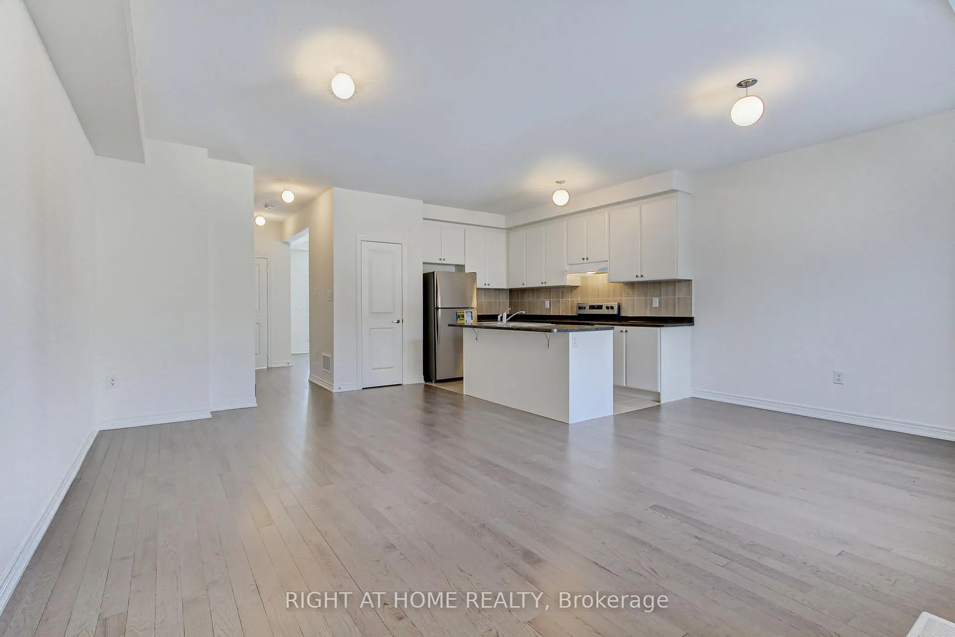 Photo 21 of 10173 Huntington Road, Vaughan, Kleinburg — HOMEH