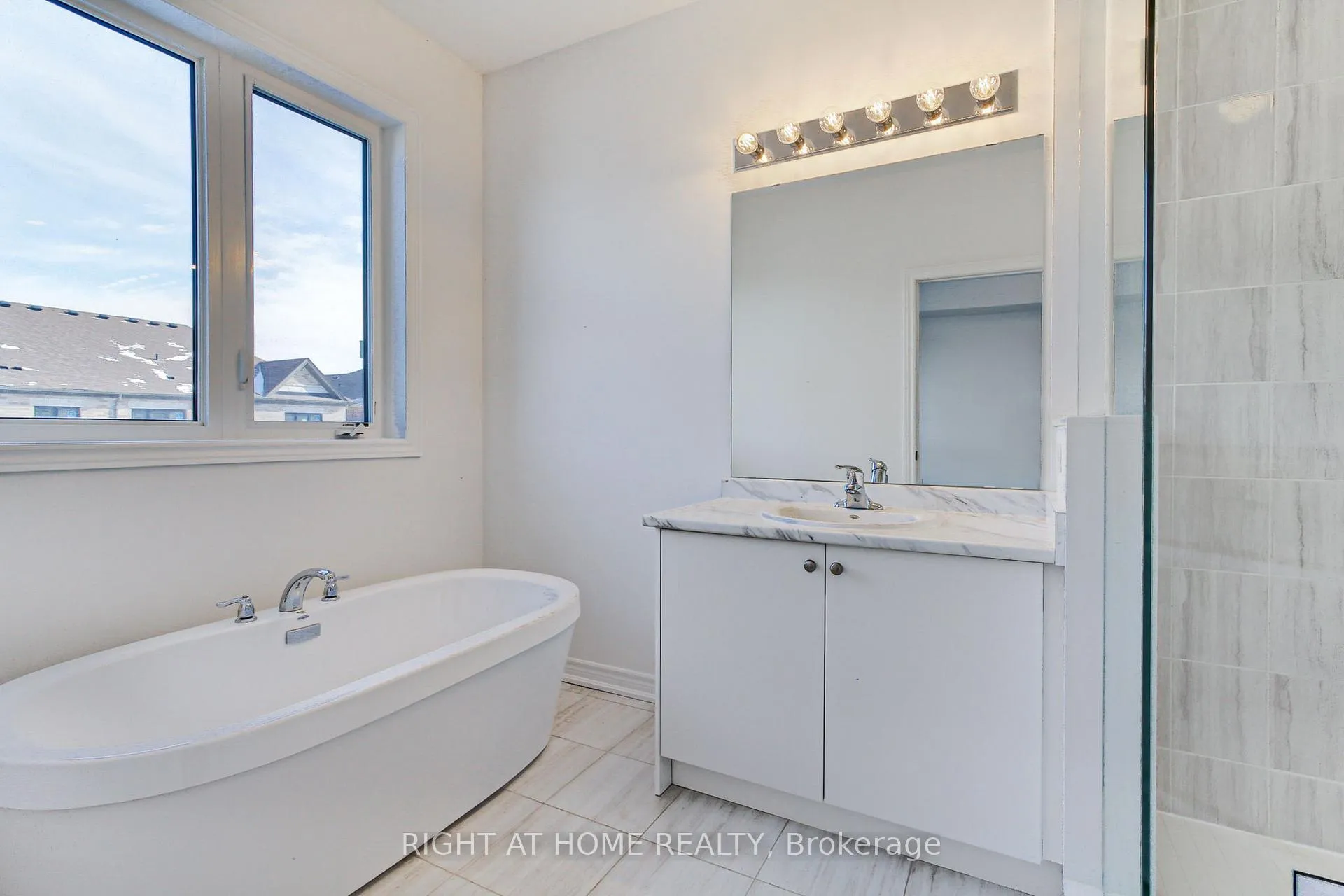 Photo 28 of 10173 Huntington Road, Vaughan, Kleinburg — HOMEH