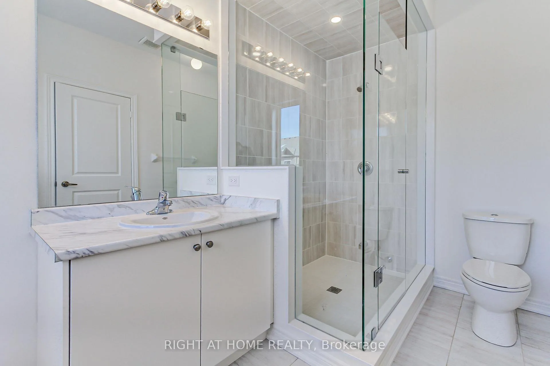 Photo 29 of 10173 Huntington Road, Vaughan, Kleinburg — HOMEH