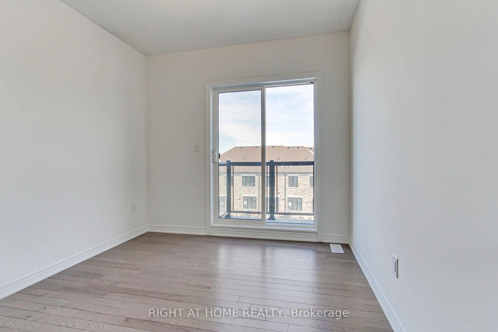 Photo 38 of 10173 Huntington Road, Vaughan, Kleinburg — HOMEH