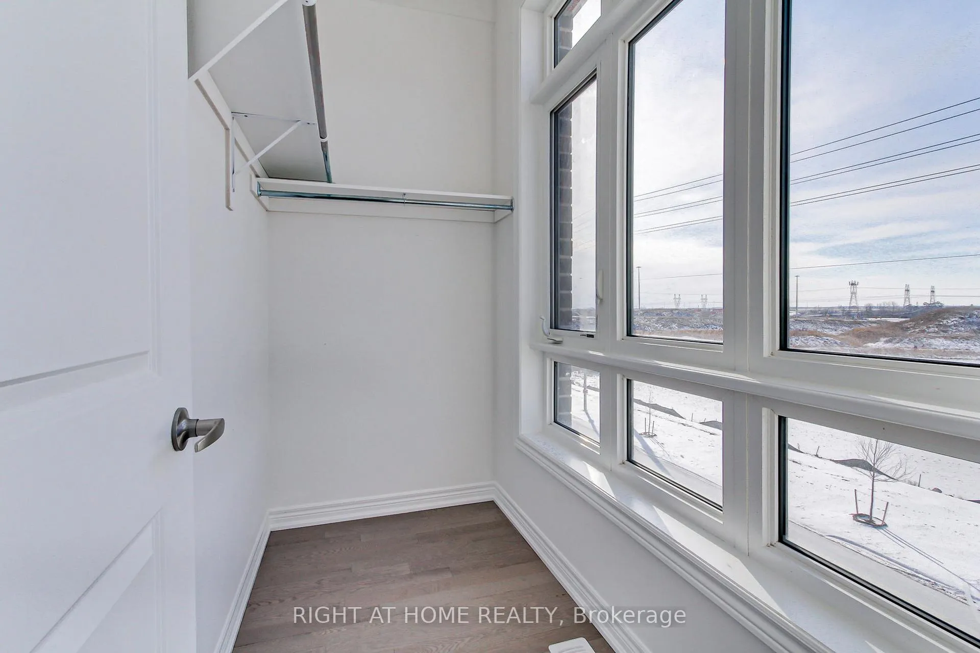 Photo 43 of 10173 Huntington Road, Vaughan, Kleinburg — HOMEH