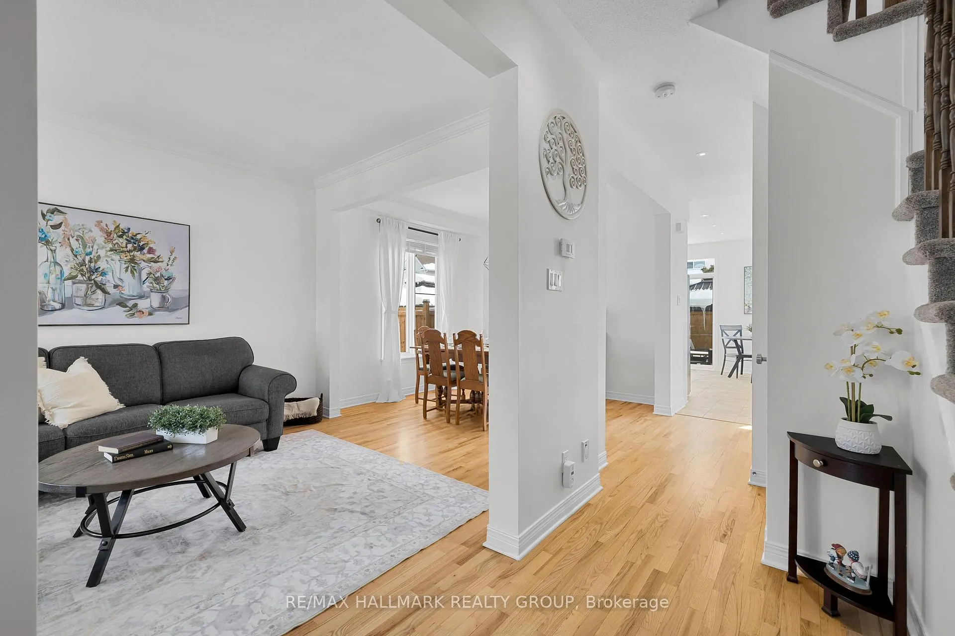 Photo 5 of 7 Rodeo Drive, Ottawa, Barrhaven - Longfields — HOMEH