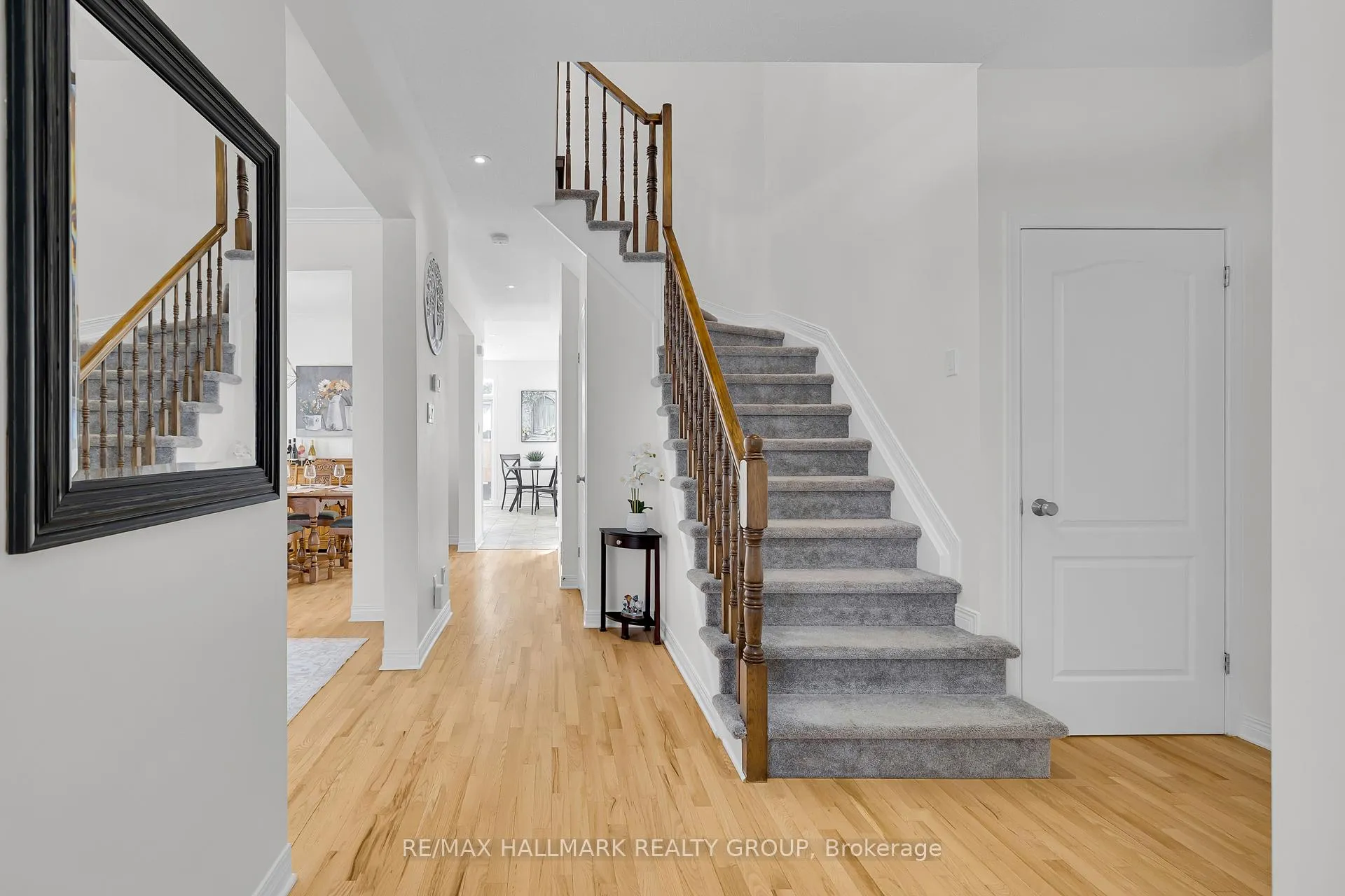 Photo 6 of 7 Rodeo Drive, Ottawa, Barrhaven - Longfields — HOMEH