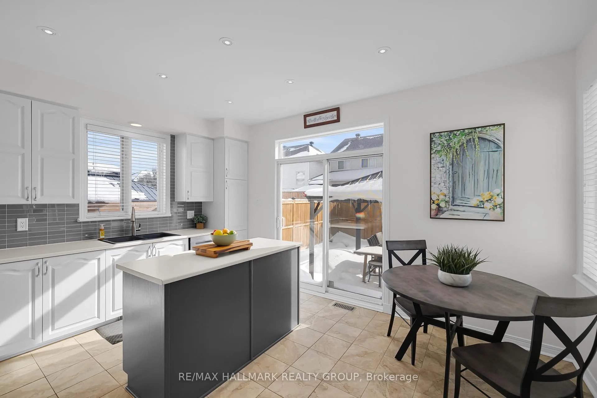 Photo 14 of 7 Rodeo Drive, Ottawa, Barrhaven - Longfields — HOMEH