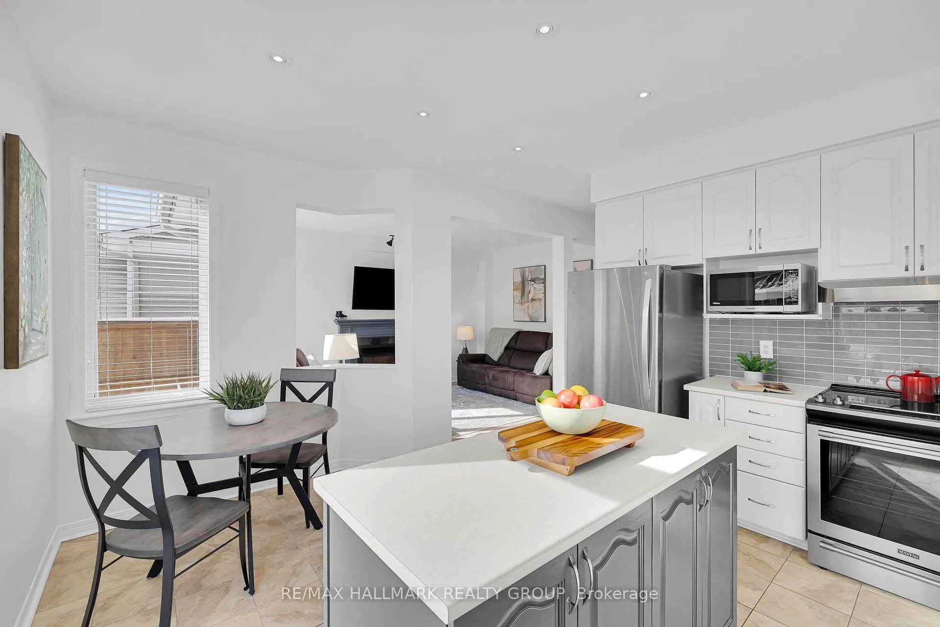 Photo 17 of 7 Rodeo Drive, Ottawa, Barrhaven - Longfields — HOMEH