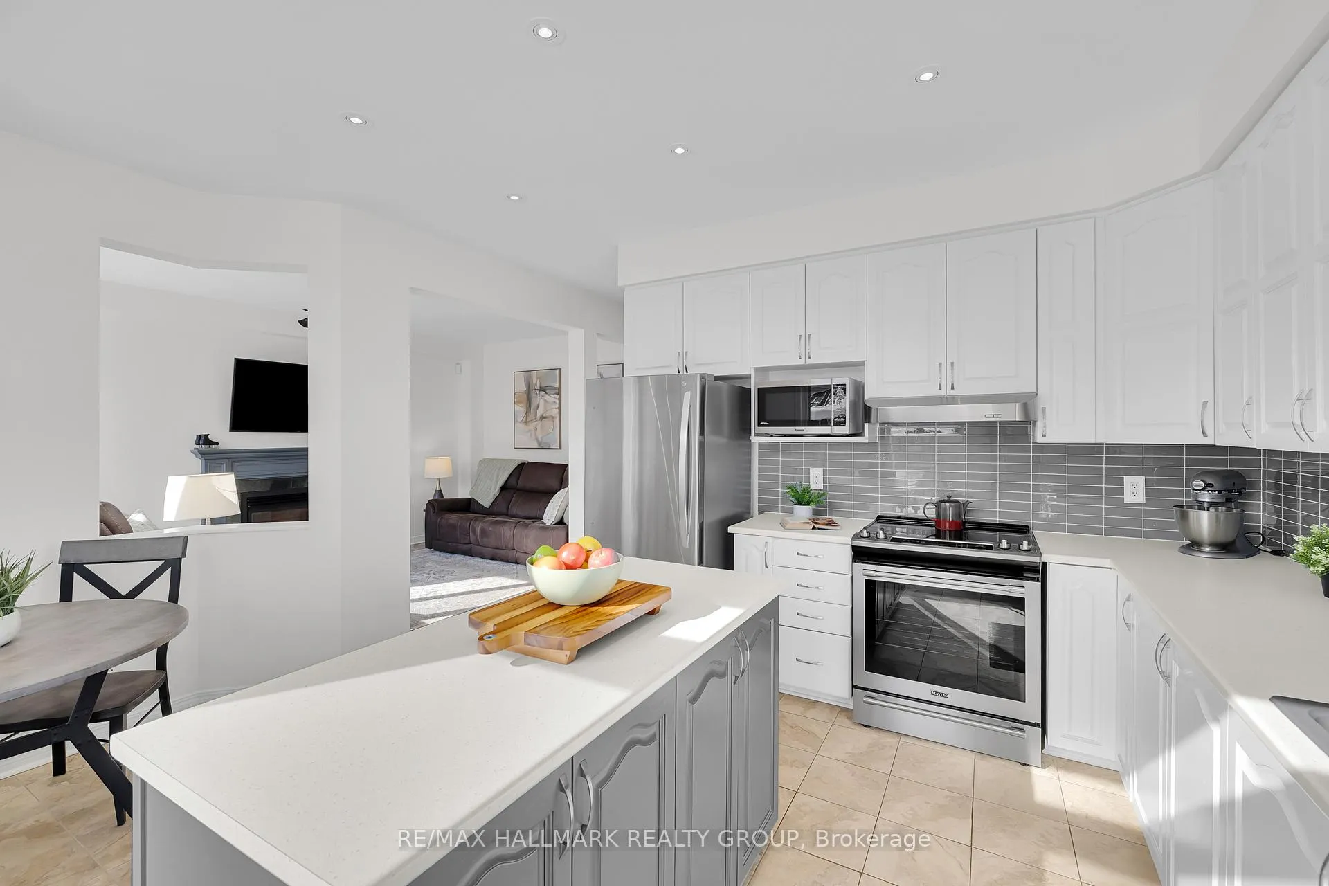 Photo 18 of 7 Rodeo Drive, Ottawa, Barrhaven - Longfields — HOMEH