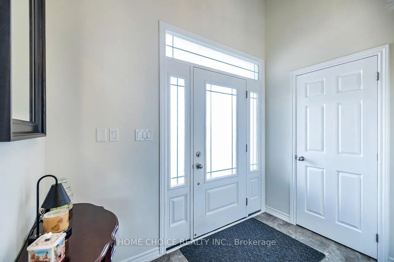 Photo 4 of 87 Elmer Adams Drive, Clarington, Courtice — HOMEH