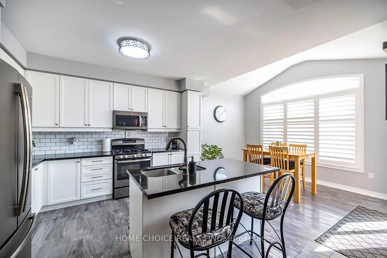 Photo 10 of 87 Elmer Adams Drive, Clarington, Courtice — HOMEH