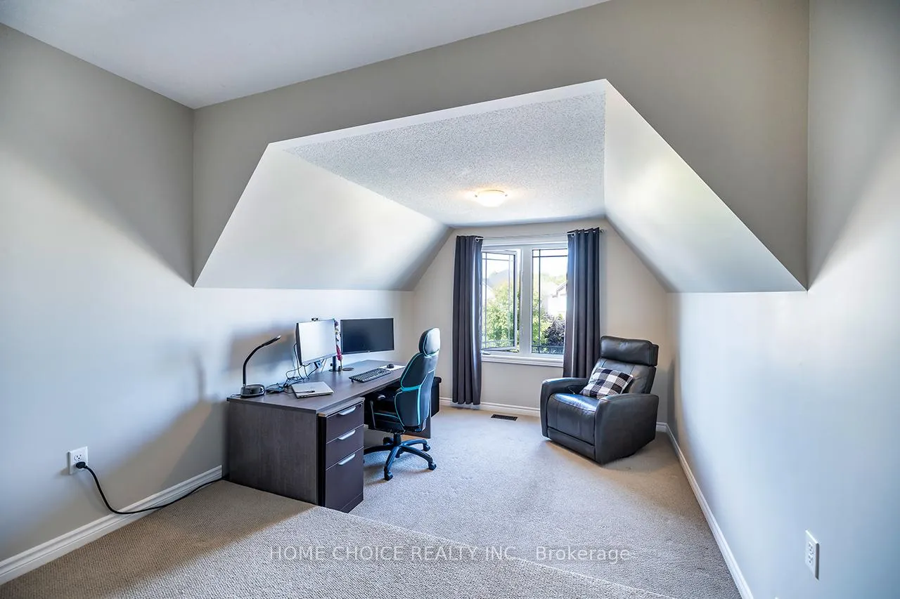 Photo 25 of 87 Elmer Adams Drive, Clarington, Courtice — HOMEH