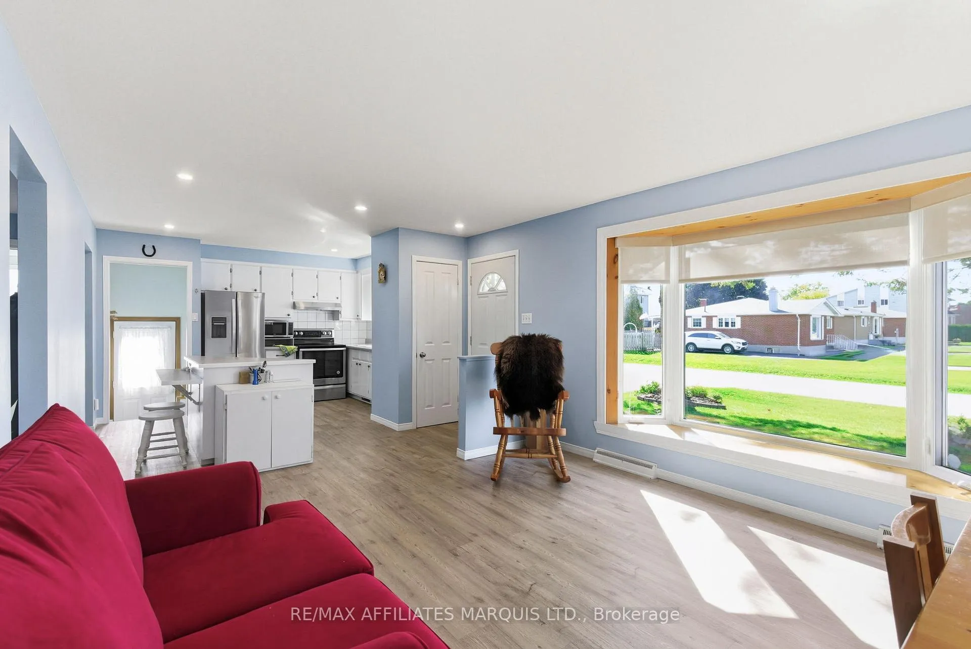 Photo 8 of 1113 Brock Street, Cornwall — HOMEH