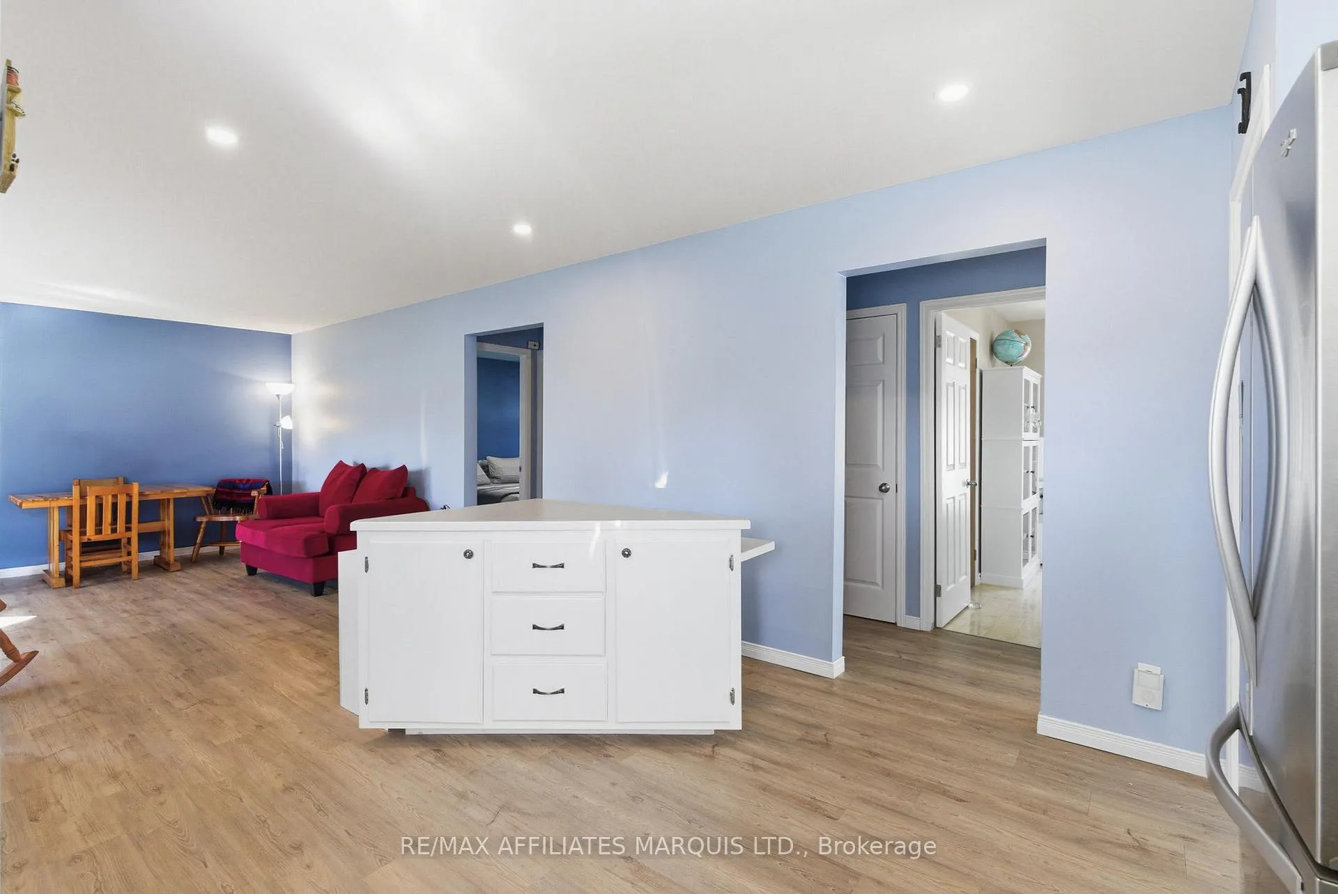 Photo 14 of 1113 Brock Street, Cornwall — HOMEH