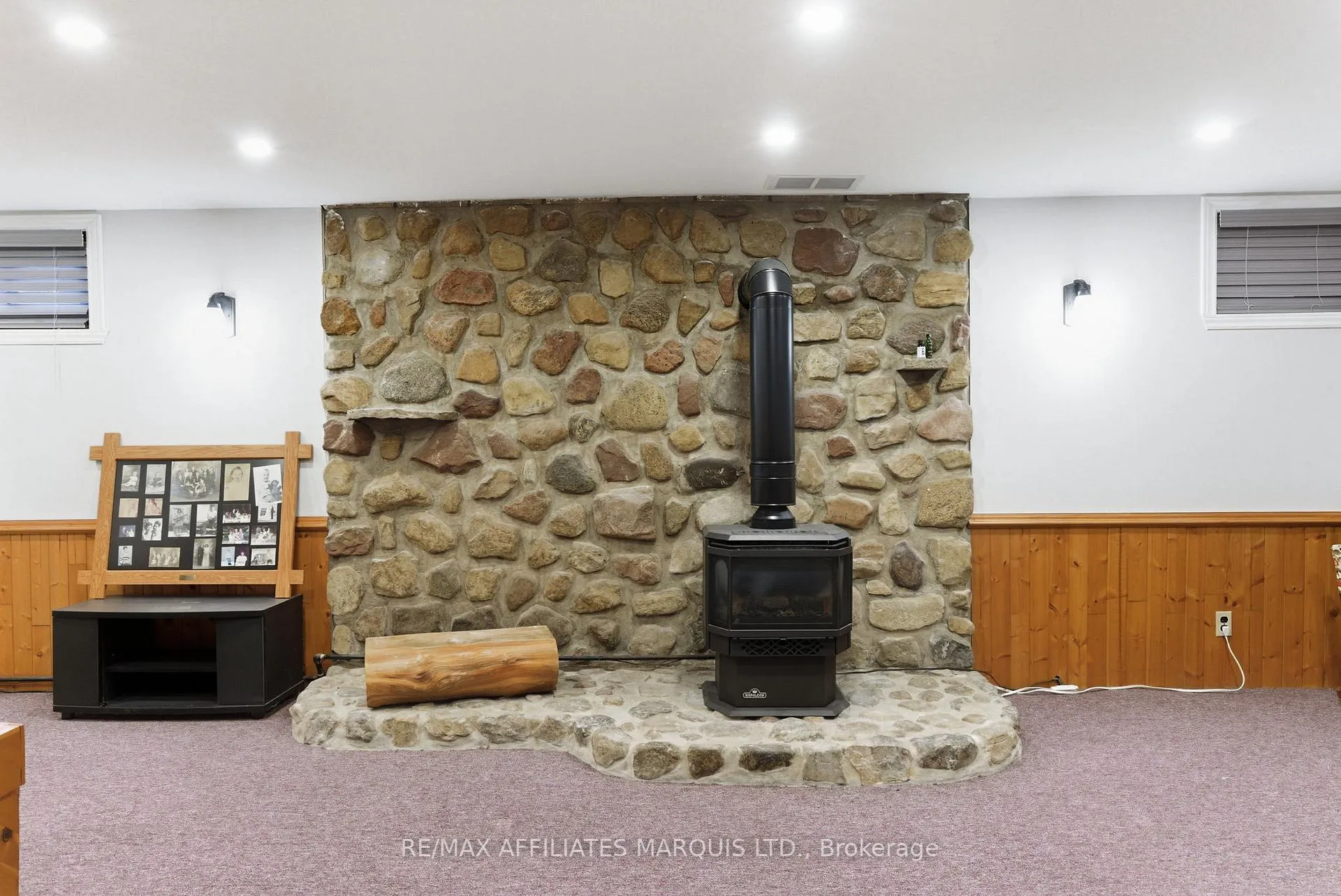 Photo 25 of 1113 Brock Street, Cornwall — HOMEH