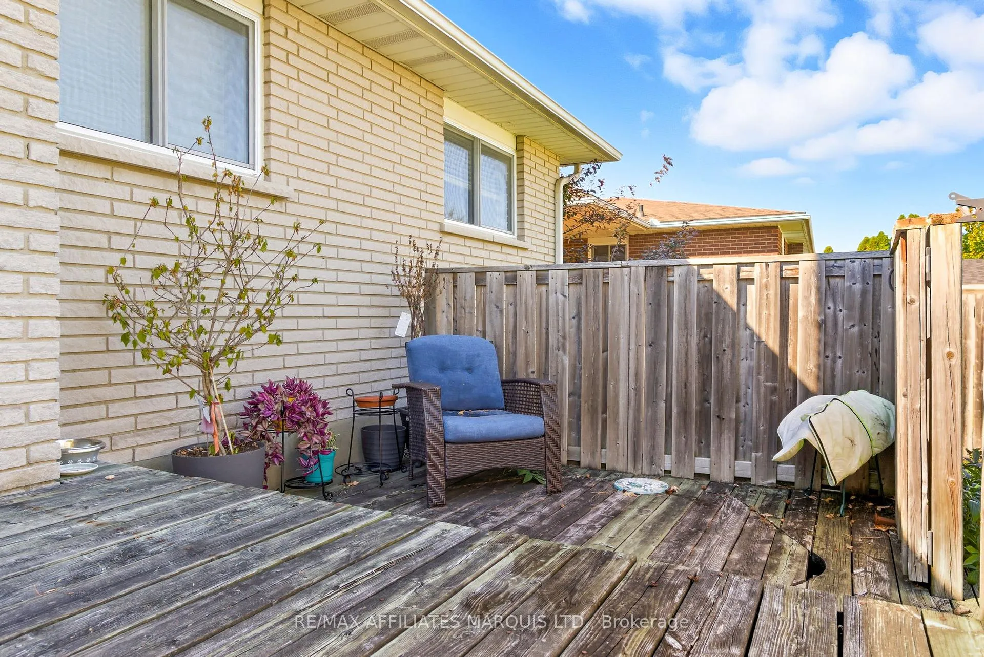 Photo 33 of 1113 Brock Street, Cornwall — HOMEH