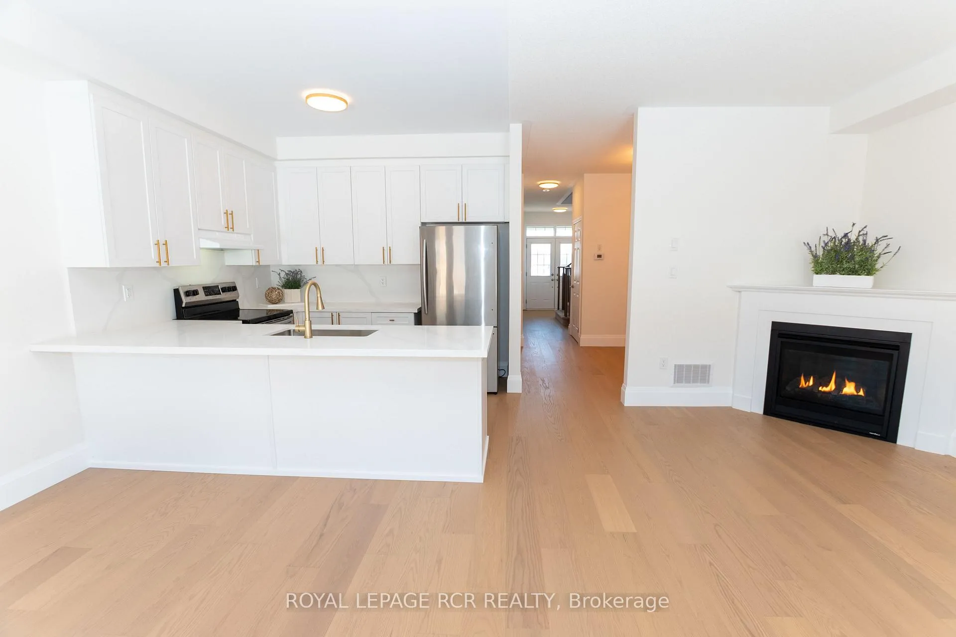 Photo 7 of 206 Barnett Drive, Shelburne — HOMEH