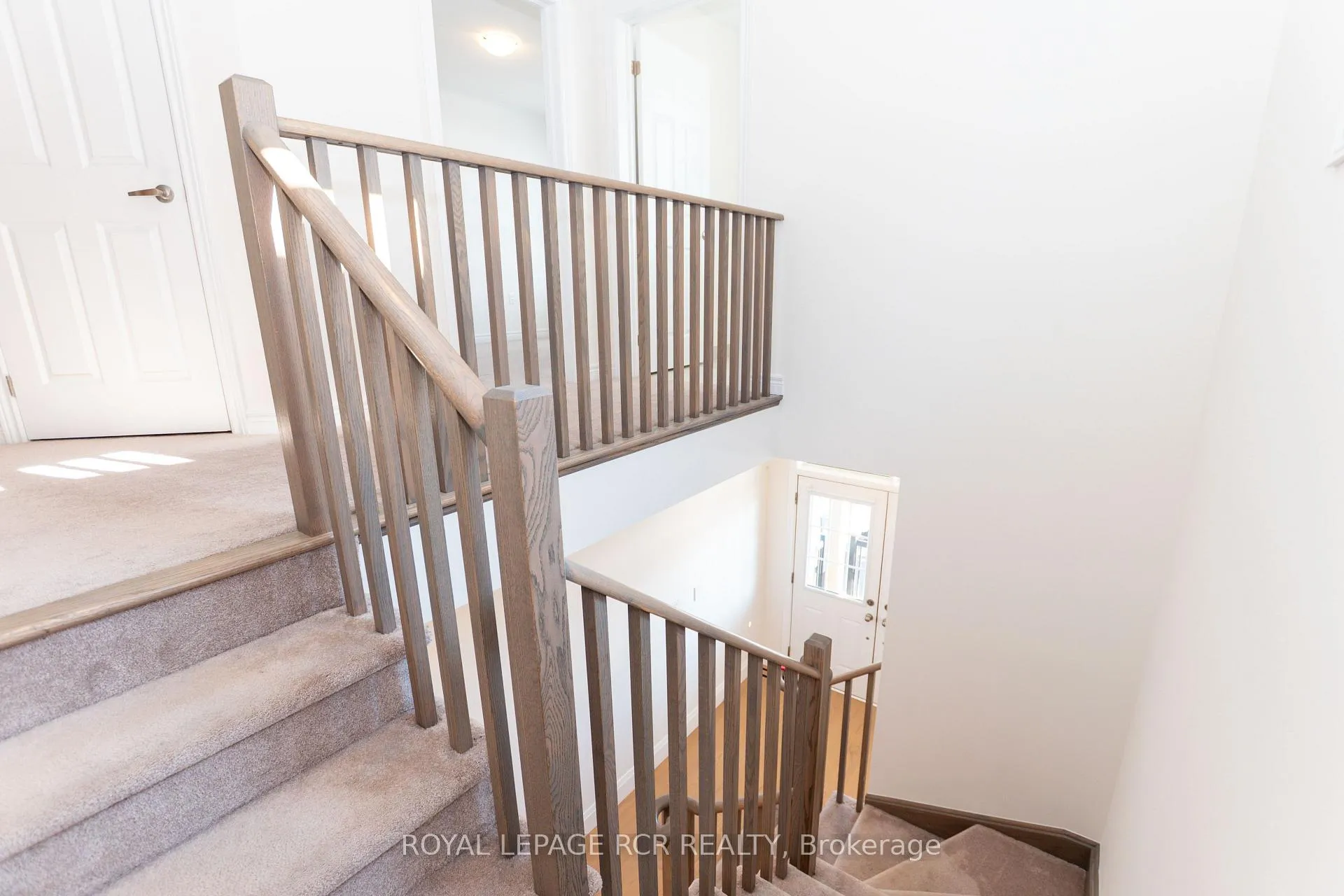 Photo 12 of 206 Barnett Drive, Shelburne — HOMEH