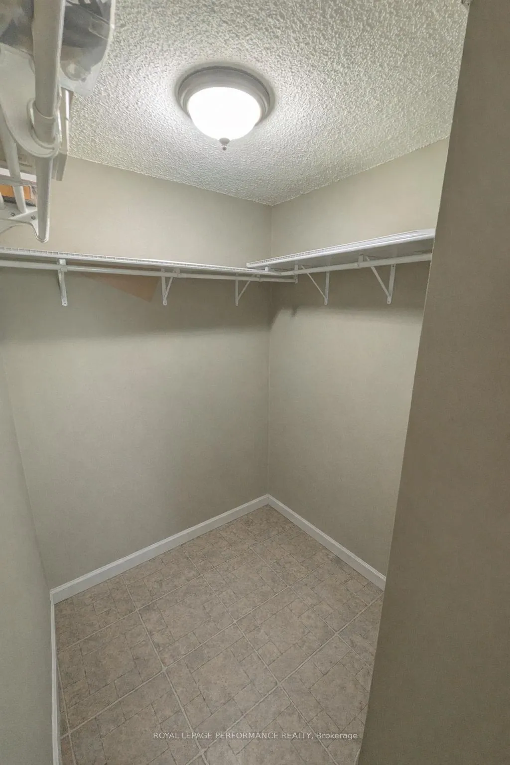 Photo 20 of Unit 309, 665 Bathgate Drive, Ottawa, Carson Meadows — HOMEH