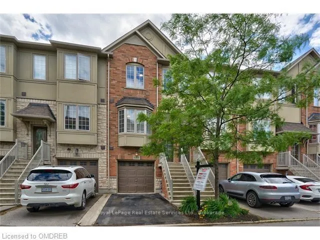 Photo 1 of 688 Rowley Common, Burlington, Appleby — HOMEH