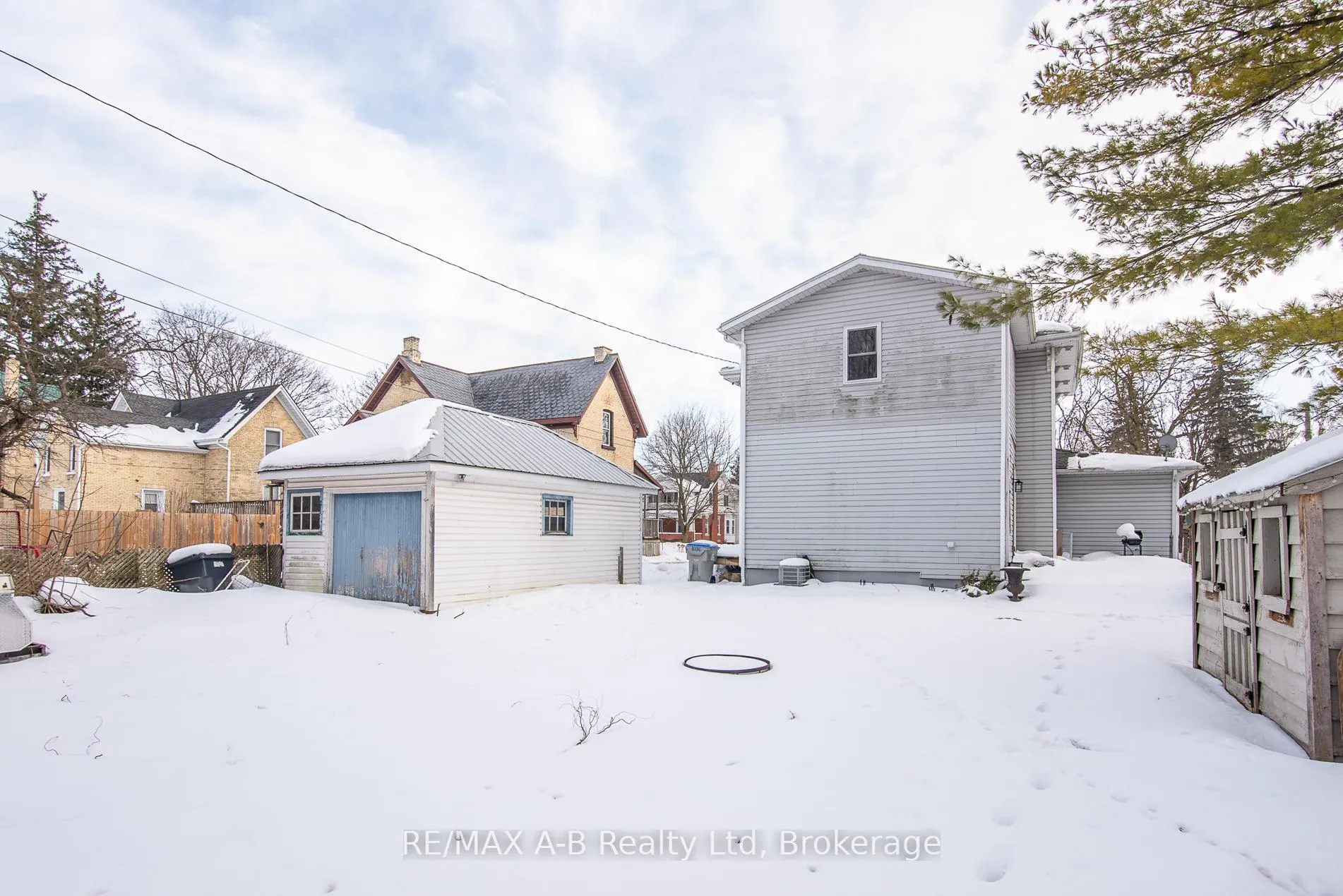 Photo 6 of 86 King Street, Bluewater, Hensall — HOMEH
