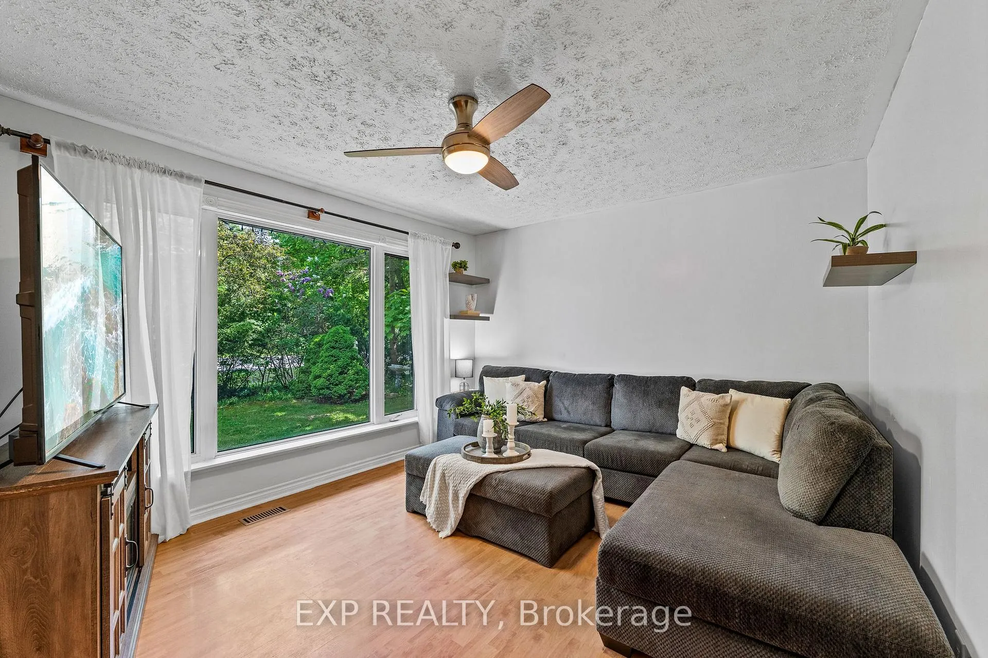 Photo 8 of 4558 County Road 45, Hamilton Township, Baltimore — HOMEH
