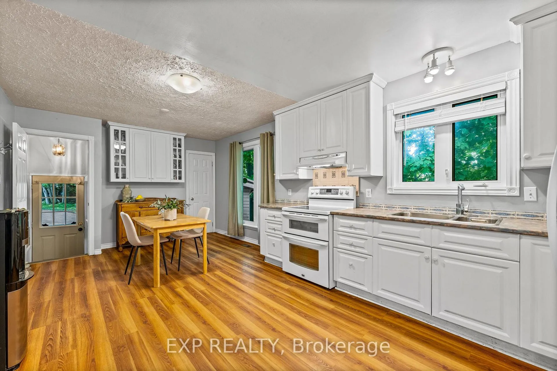 Photo 12 of 4558 County Road 45, Hamilton Township, Baltimore — HOMEH
