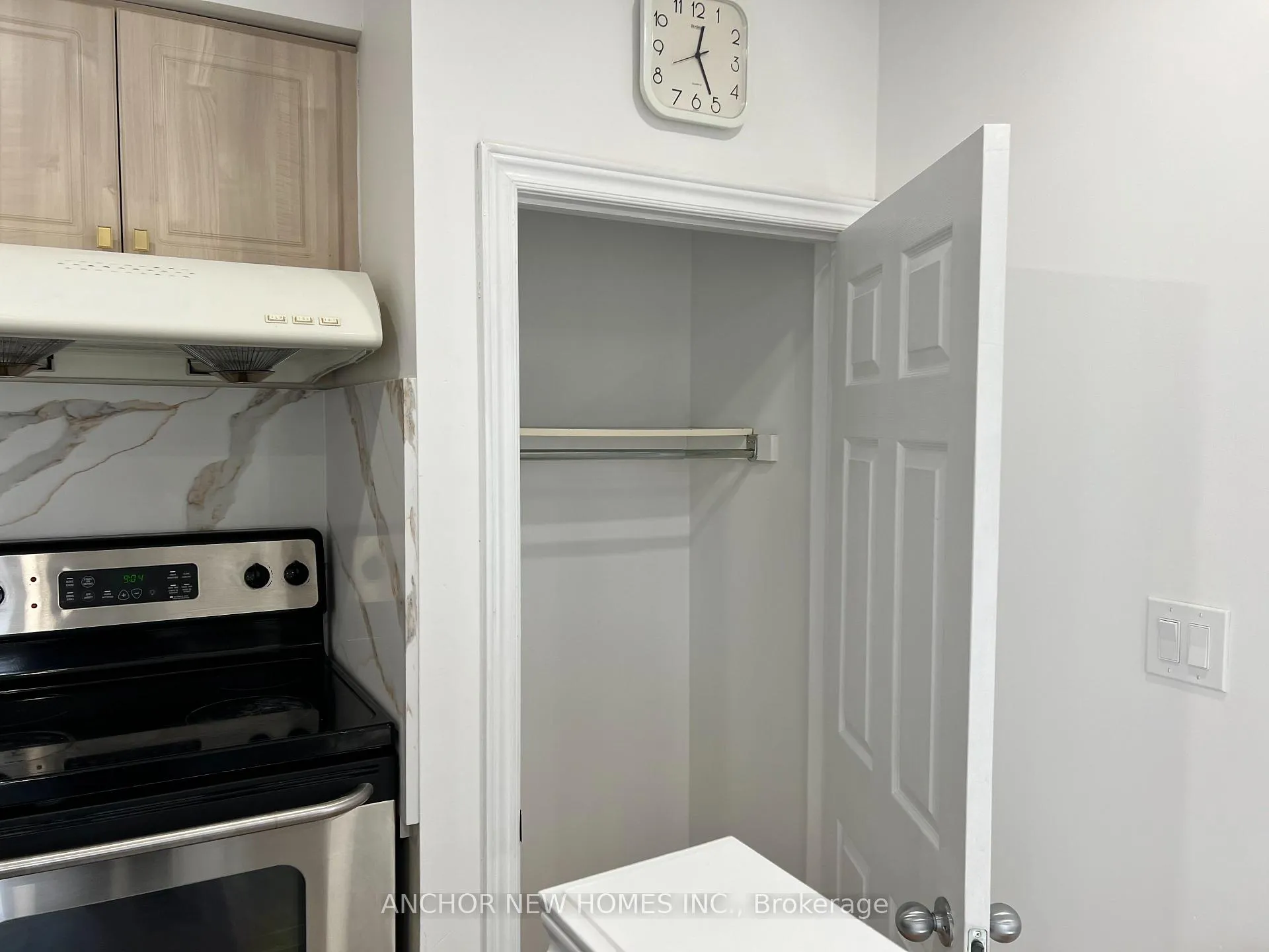 Photo 5 of Unit (Coach House), 25 Northvale Road, Markham, Cornell — HOMEH