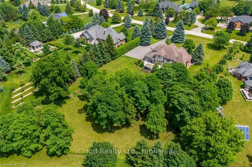 Photo 32 of 4 Deer View Ridge, Puslinch, Rural Puslinch East — HOMEH