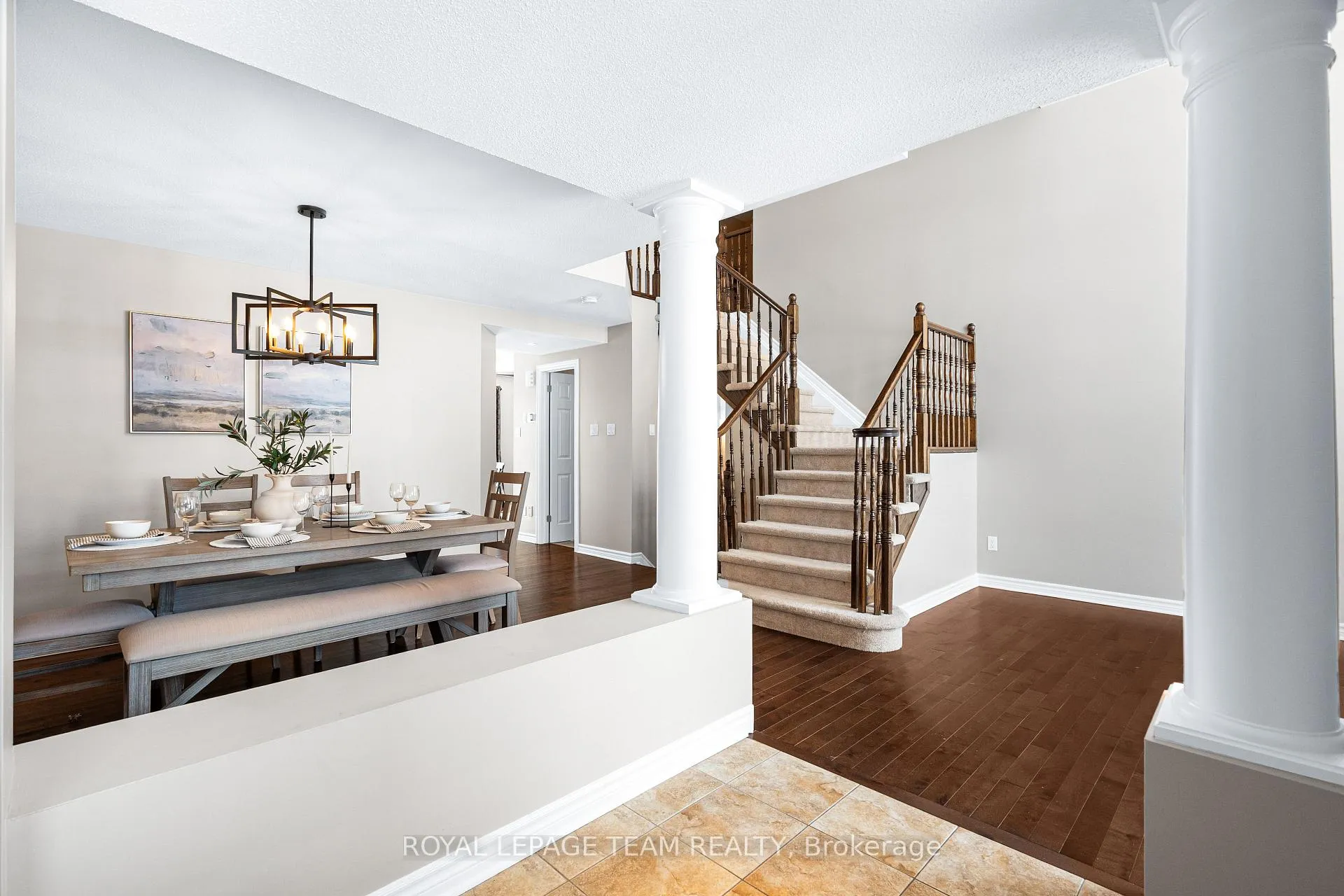 Photo 5 of 228 Branthaven Street, Ottawa, Avalon East — HOMEH
