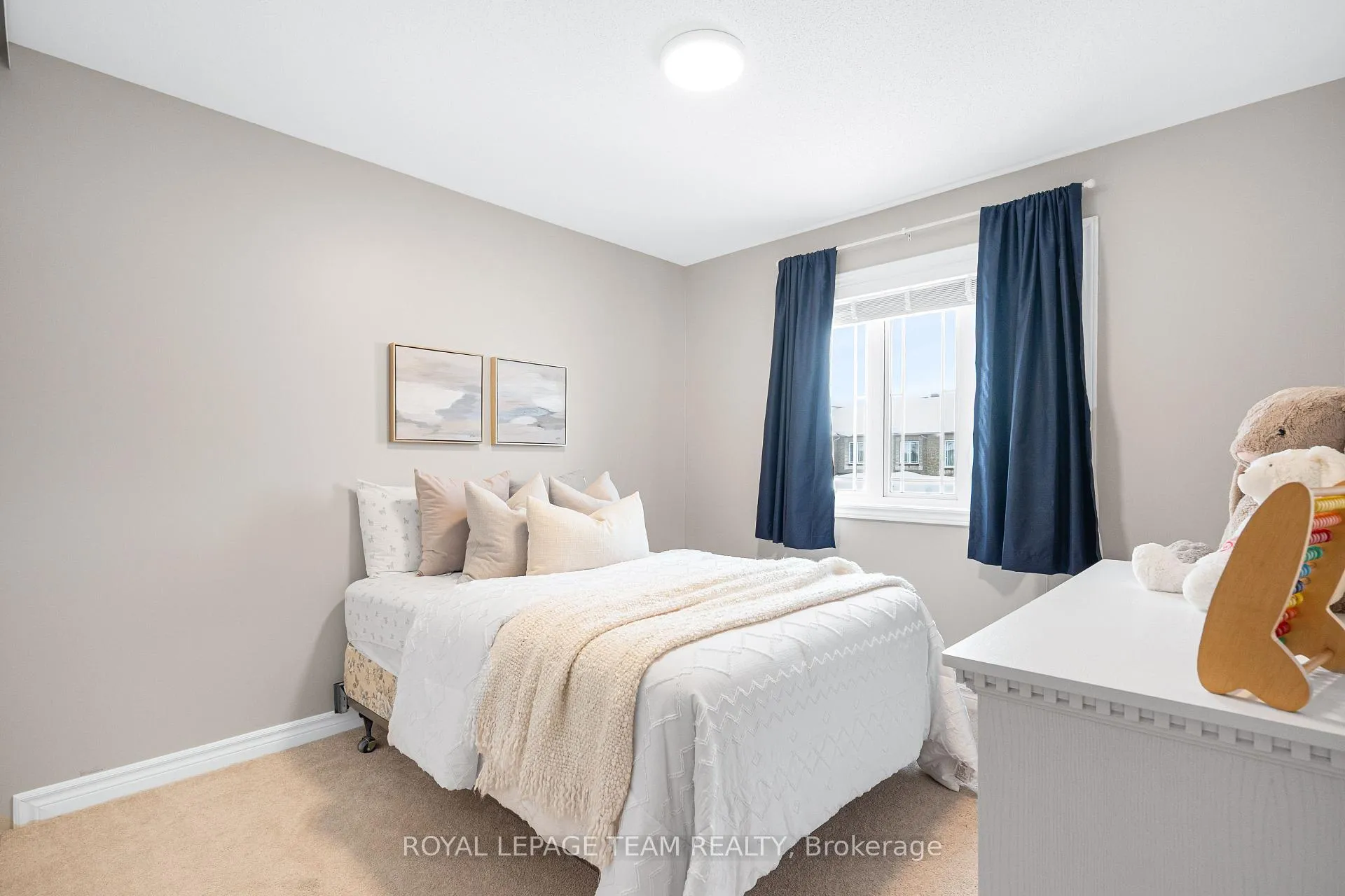 Photo 37 of 228 Branthaven Street, Ottawa, Avalon East — HOMEH
