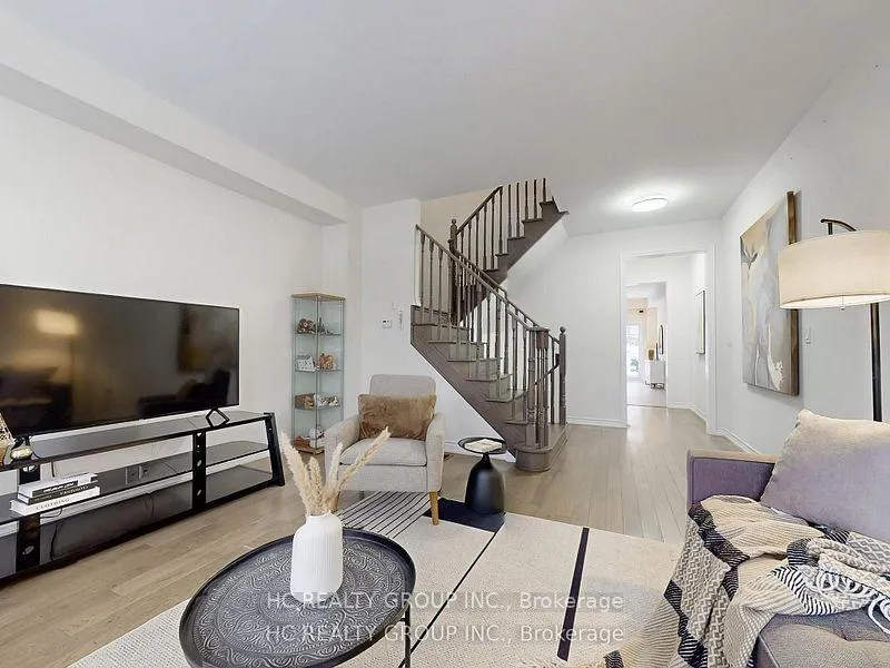 Photo 3 of 14 Isabella Peach Drive, Markham, Victoria Square — HOMEH
