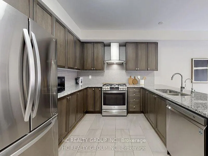Photo 4 of 14 Isabella Peach Drive, Markham, Victoria Square — HOMEH