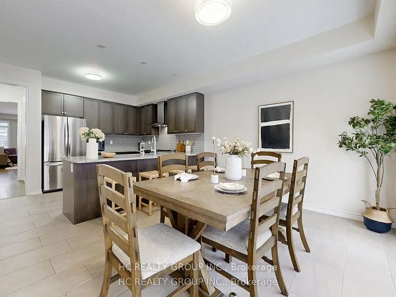 Photo 6 of 14 Isabella Peach Drive, Markham, Victoria Square — HOMEH