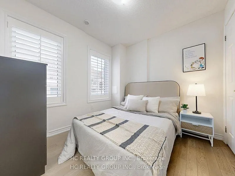 Photo 15 of 14 Isabella Peach Drive, Markham, Victoria Square — HOMEH