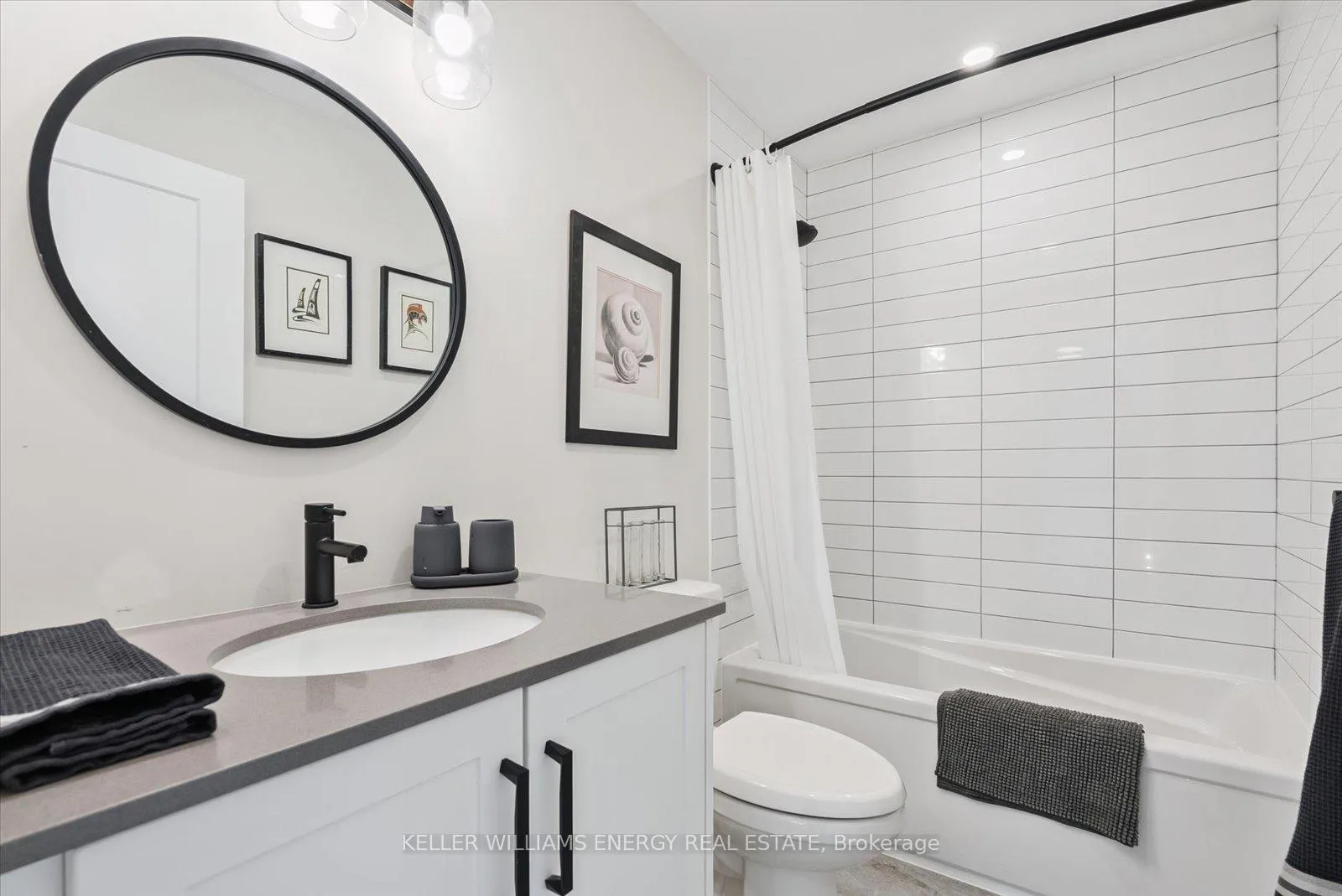 Photo 29 of 213 Strachan Street, Port Hope — HOMEH