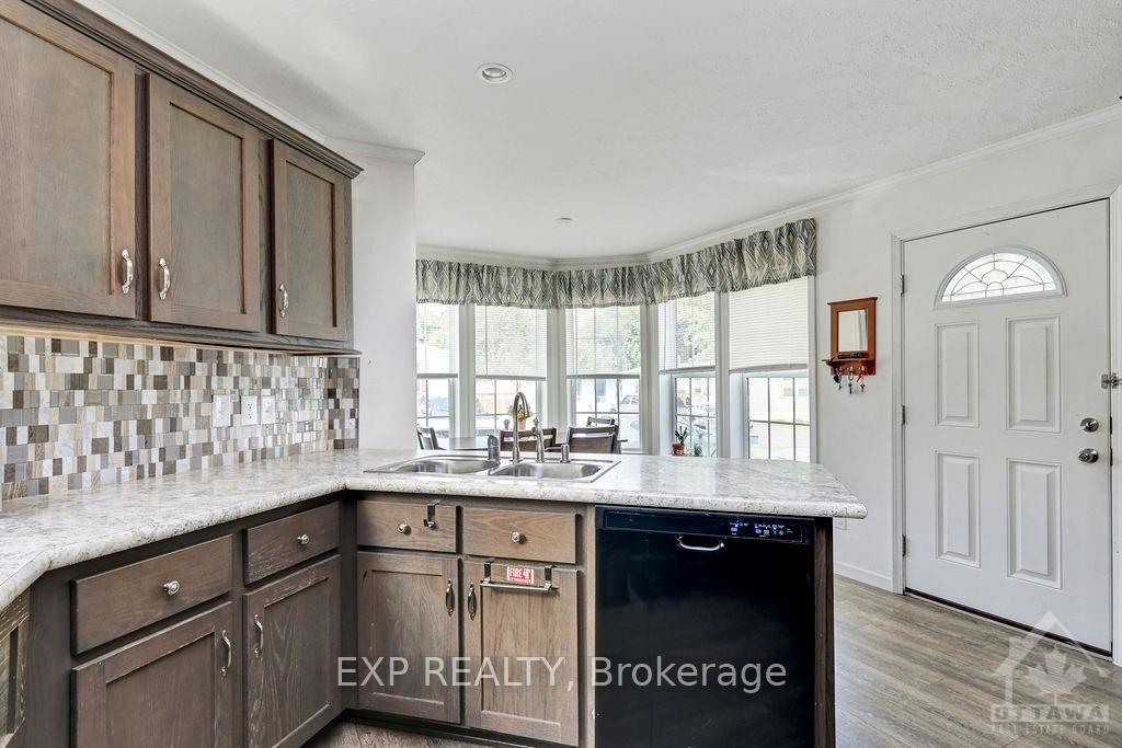 Photo 4 of Unit 65, 7481 Mitch Owens Road, Ottawa, Leitrim — HOMEH