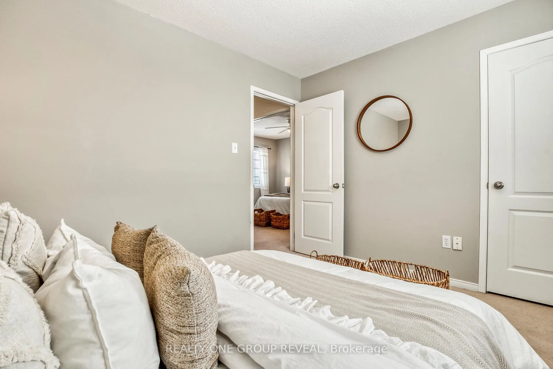 Photo 31 of 18 Harmer Drive, Clarington, Newcastle — HOMEH