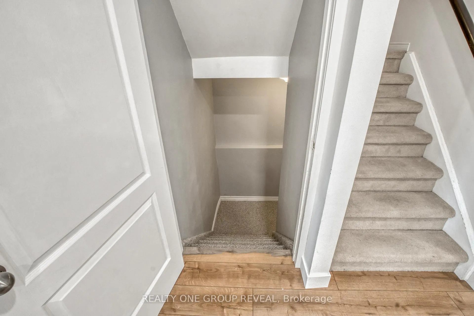 Photo 35 of 18 Harmer Drive, Clarington, Newcastle — HOMEH