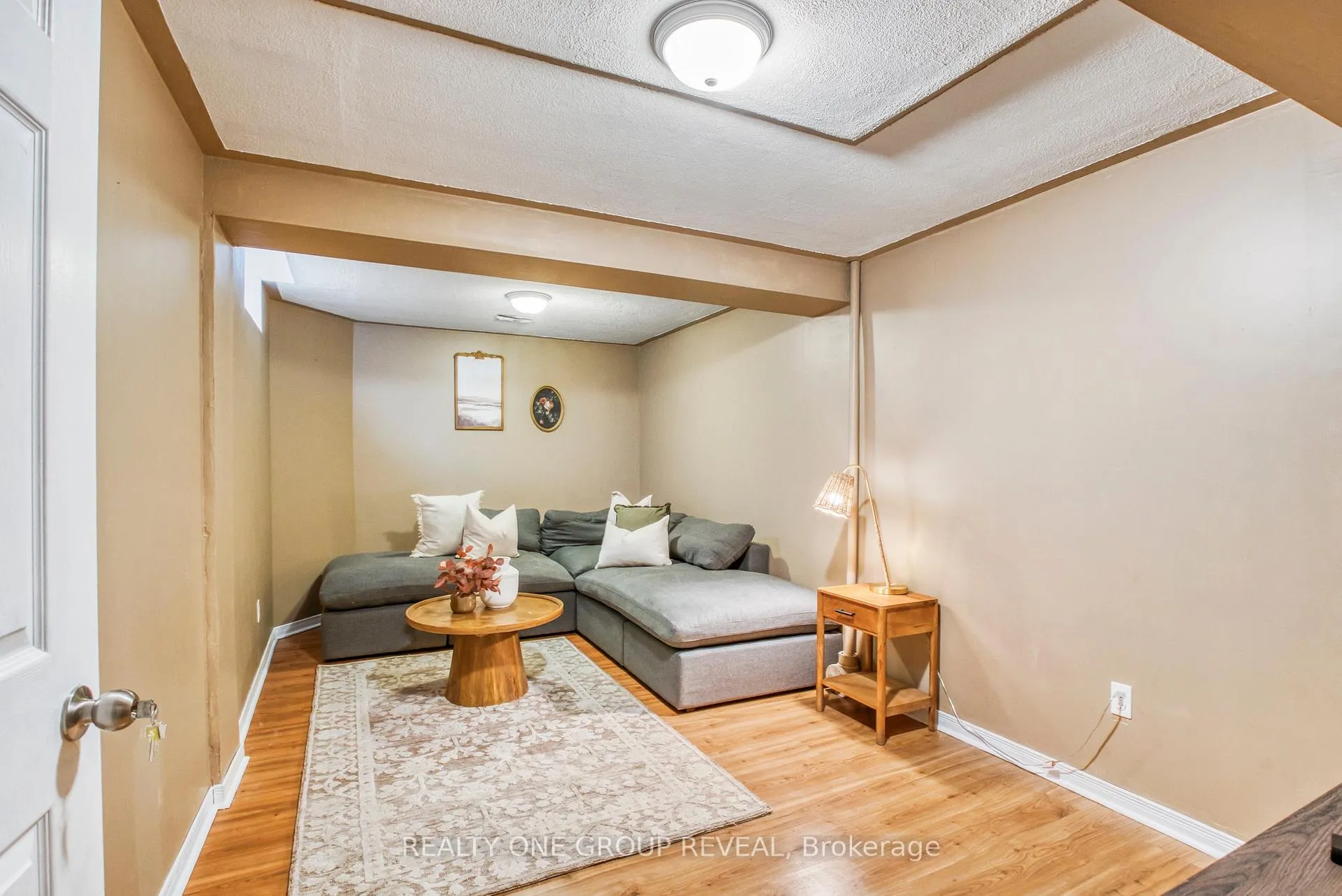 Photo 36 of 18 Harmer Drive, Clarington, Newcastle — HOMEH