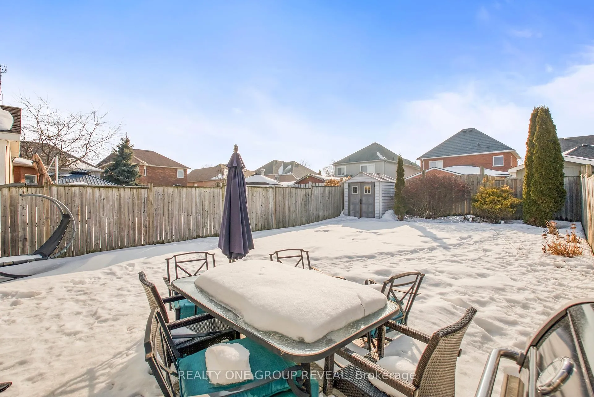 Photo 41 of 18 Harmer Drive, Clarington, Newcastle — HOMEH