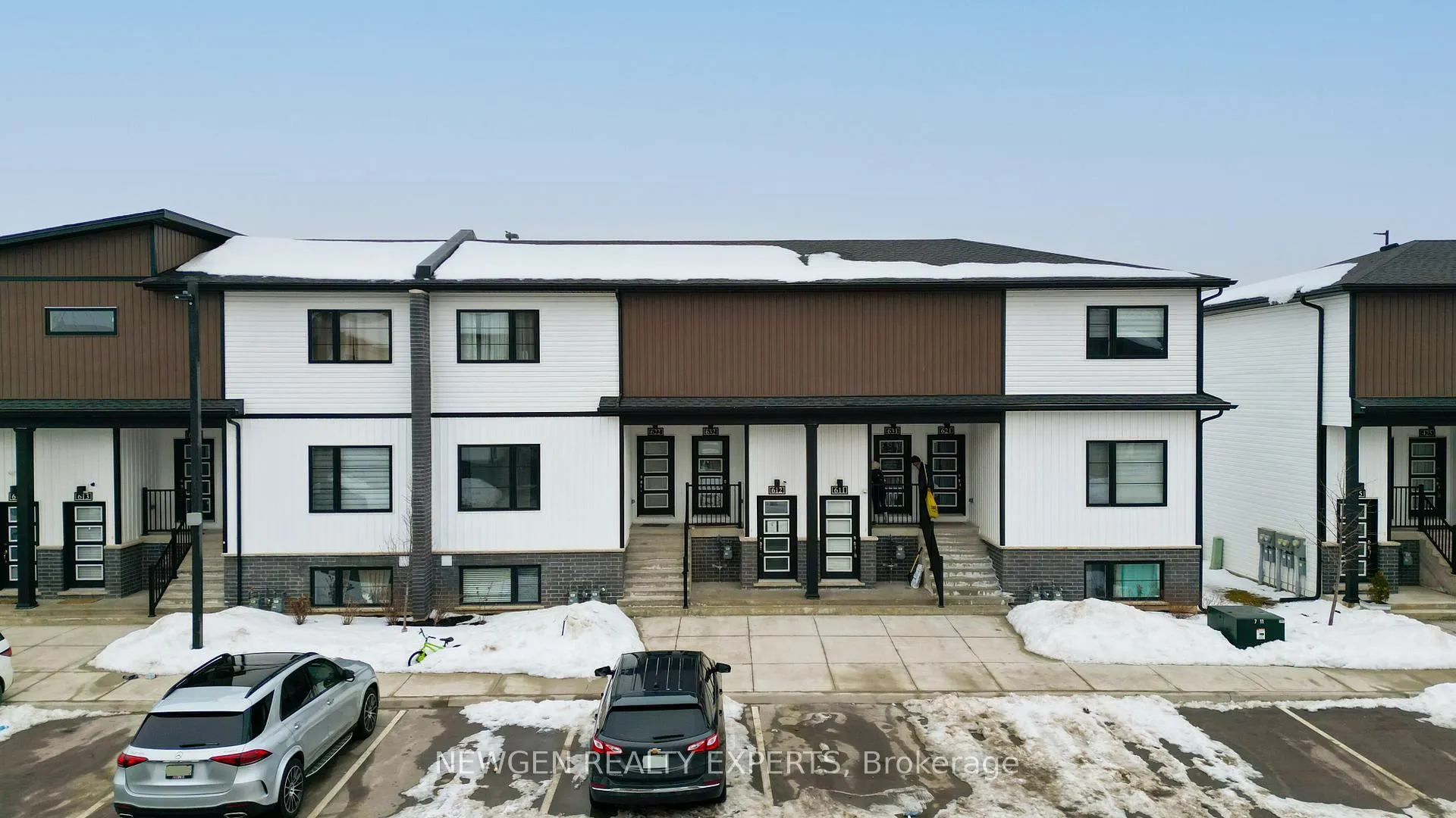 Front of Unit 632, 4263 Fourt Avenue N