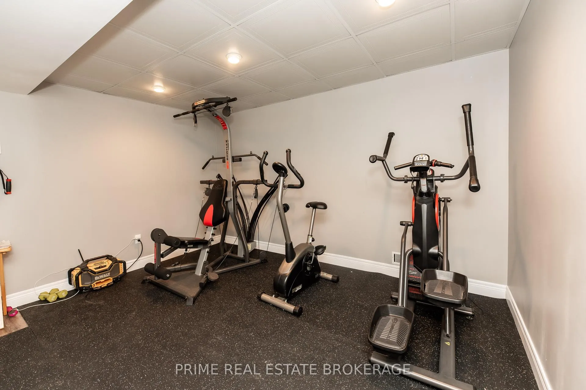 Photo 33 of 16 Timberlane Crescent, Central Elgin, Rural Central Elgin — HOMEH