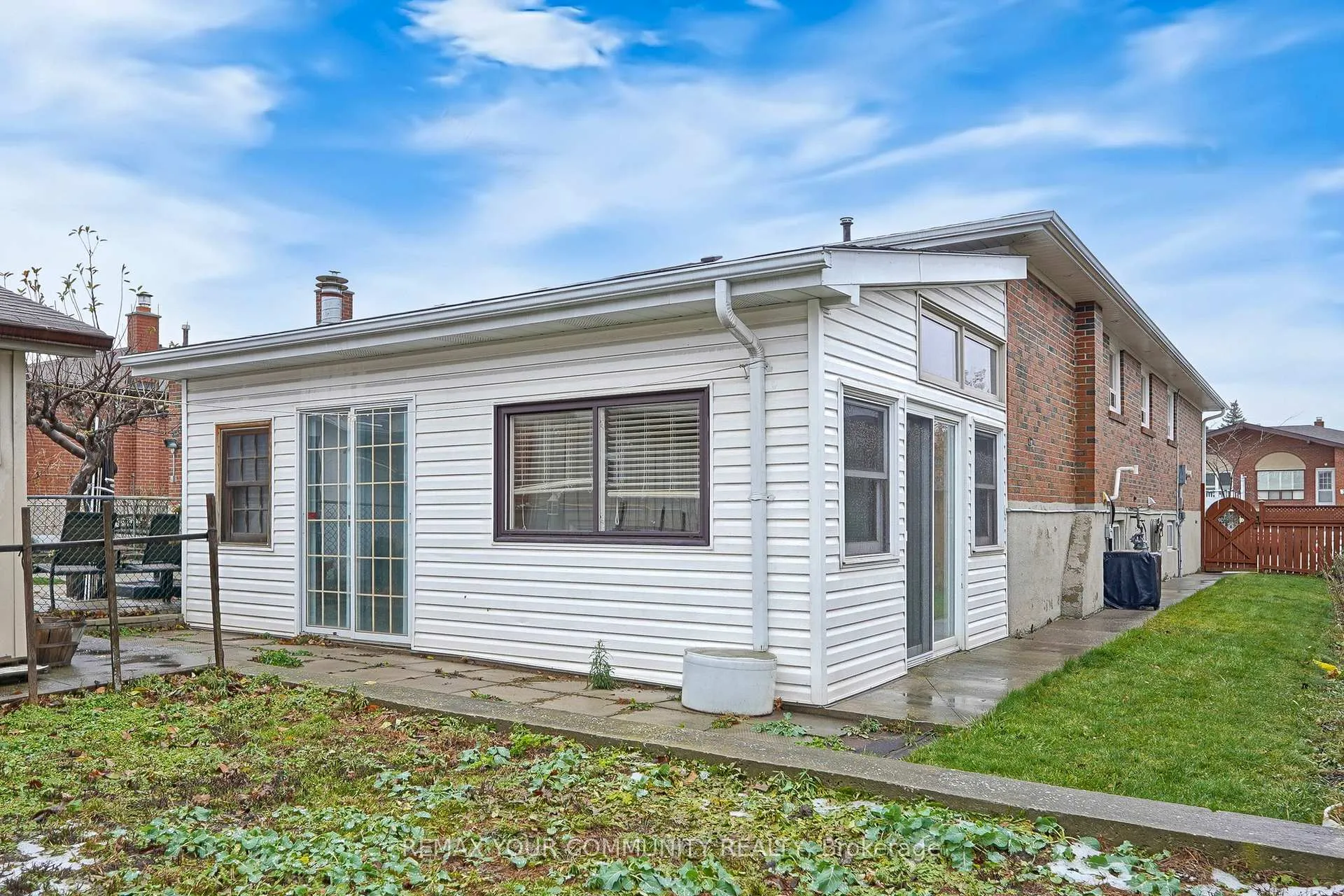 Photo 38 of 37 Marilyn Place, Vaughan, West Woodbridge — HOMEH