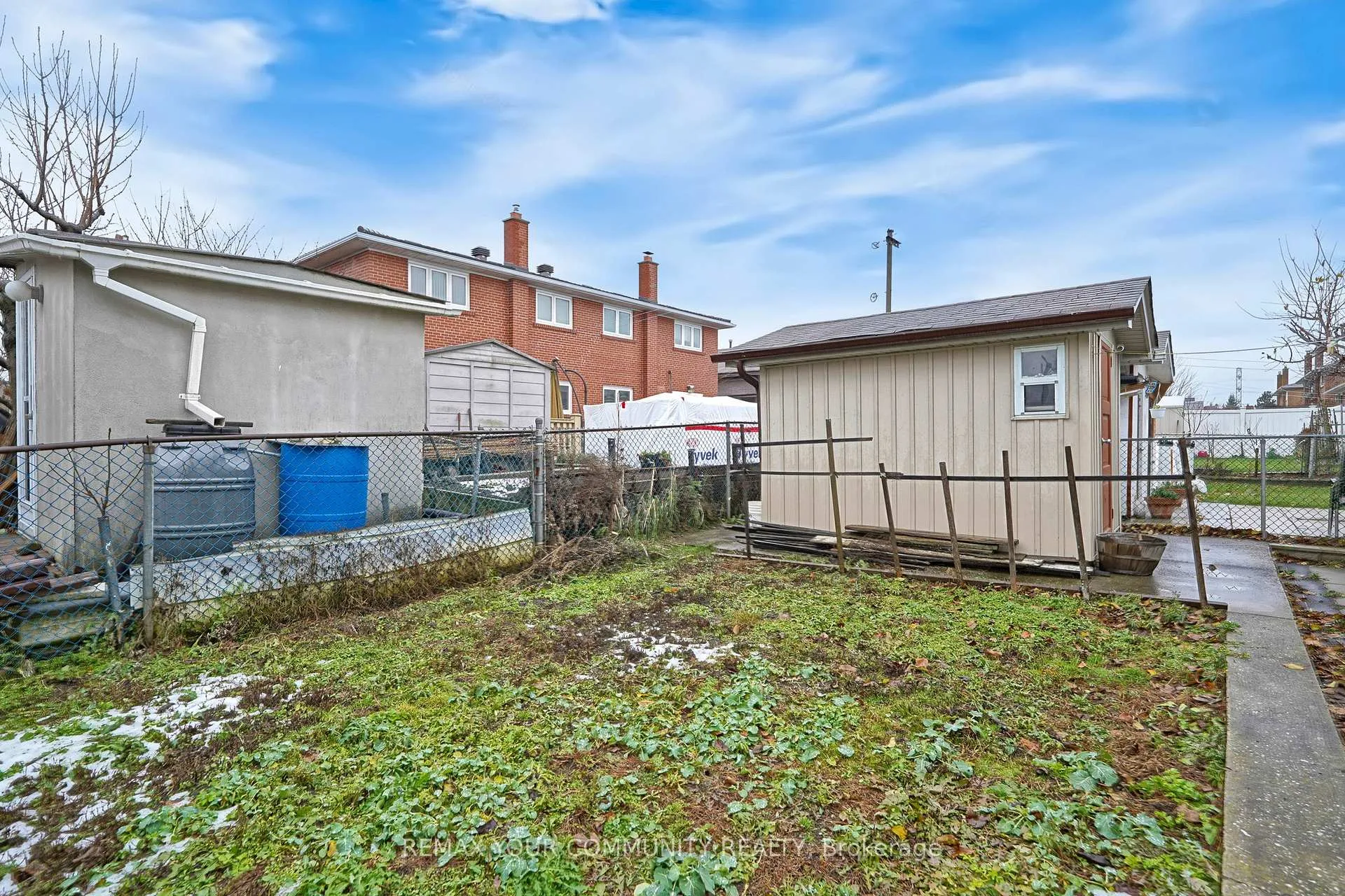 Photo 39 of 37 Marilyn Place, Vaughan, West Woodbridge — HOMEH