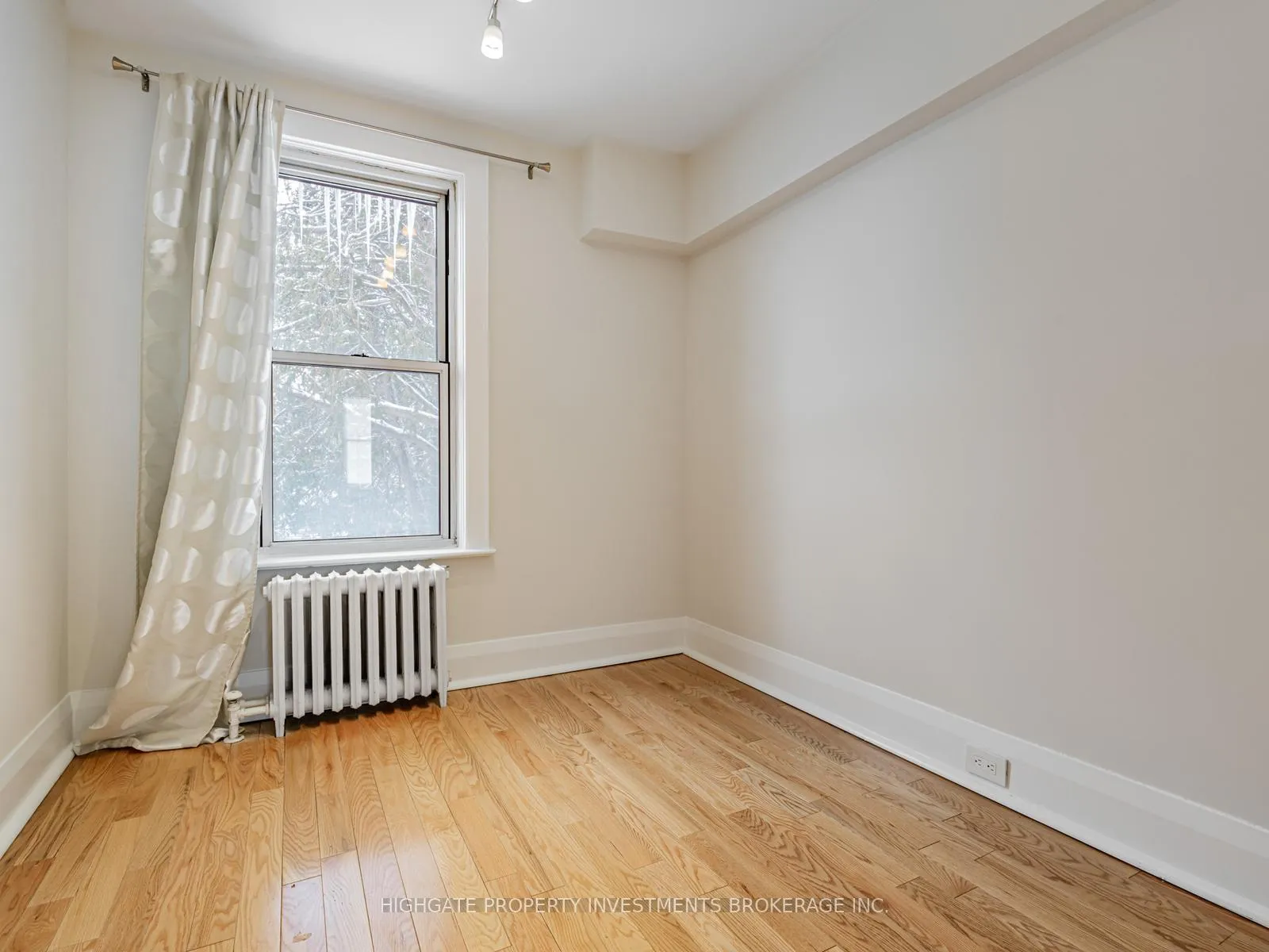 Photo 13 of 179 Castlefield Avenue, Toronto, Yonge-Eglinton — HOMEH