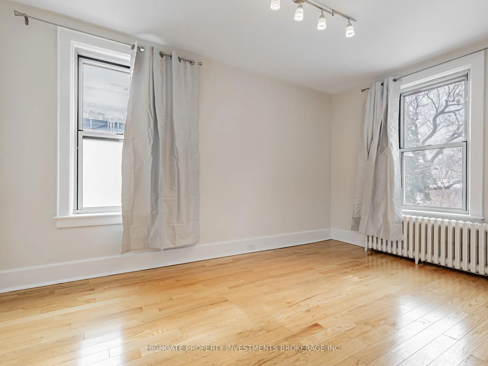 Photo 15 of 179 Castlefield Avenue, Toronto, Yonge-Eglinton — HOMEH
