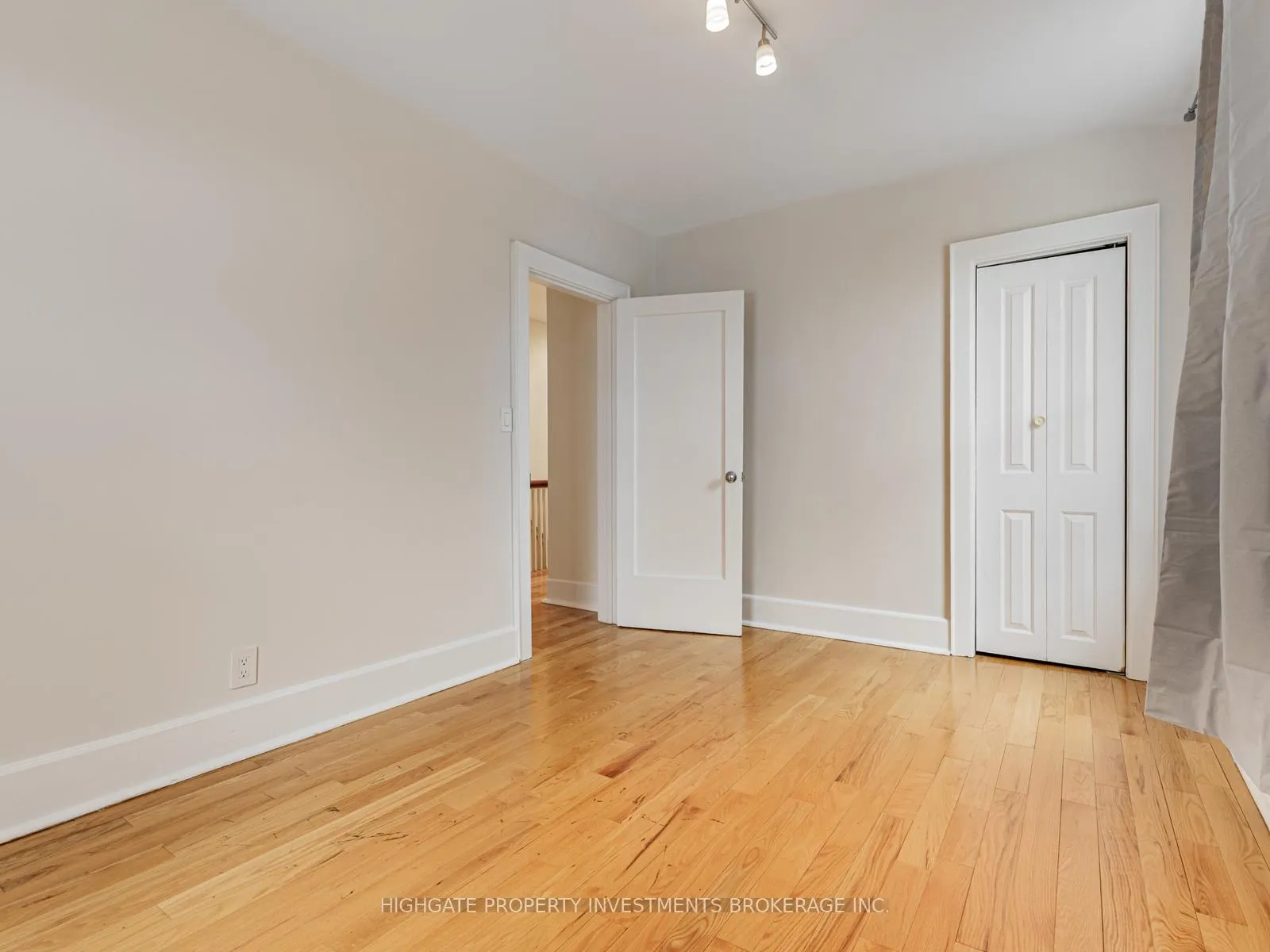 Photo 16 of 179 Castlefield Avenue, Toronto, Yonge-Eglinton — HOMEH
