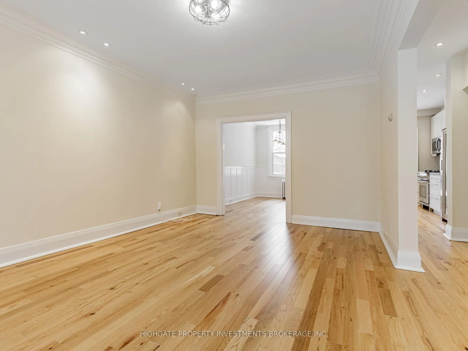 Photo 27 of 179 Castlefield Avenue, Toronto, Yonge-Eglinton — HOMEH
