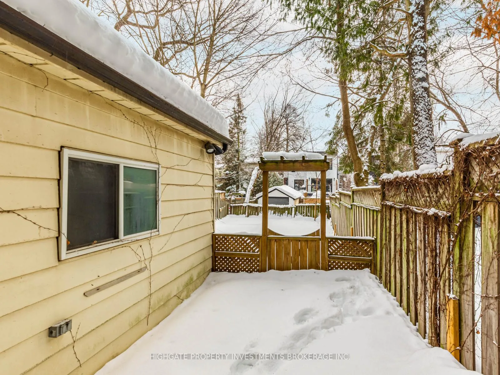 Photo 33 of 179 Castlefield Avenue, Toronto, Yonge-Eglinton — HOMEH
